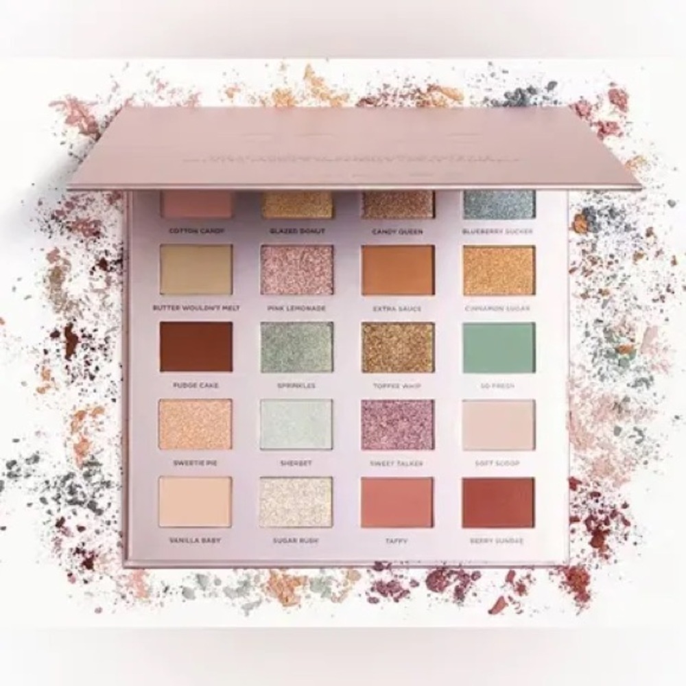 Iconic London Treat Yourself Eyeshadow Palette New In Box